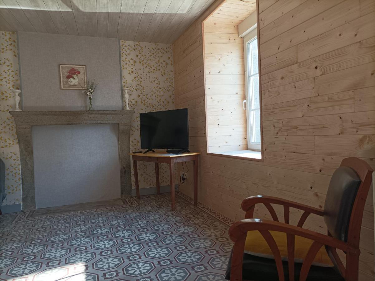 Gite Auvraysien 10P La Foret-Auvray Exterior photo